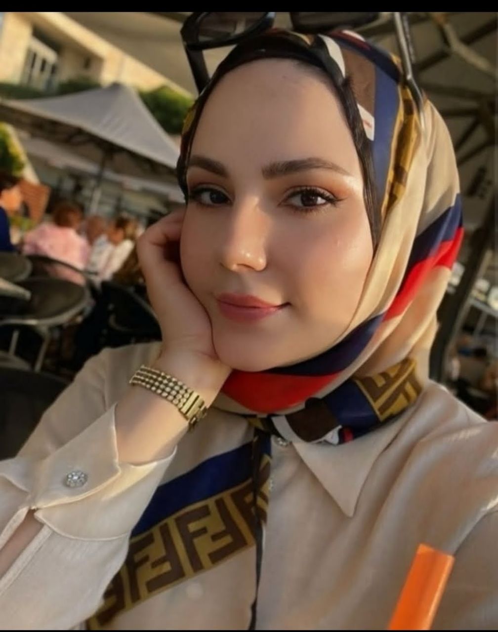 Işıklı Saygılı Kadın Escort Tuğçe