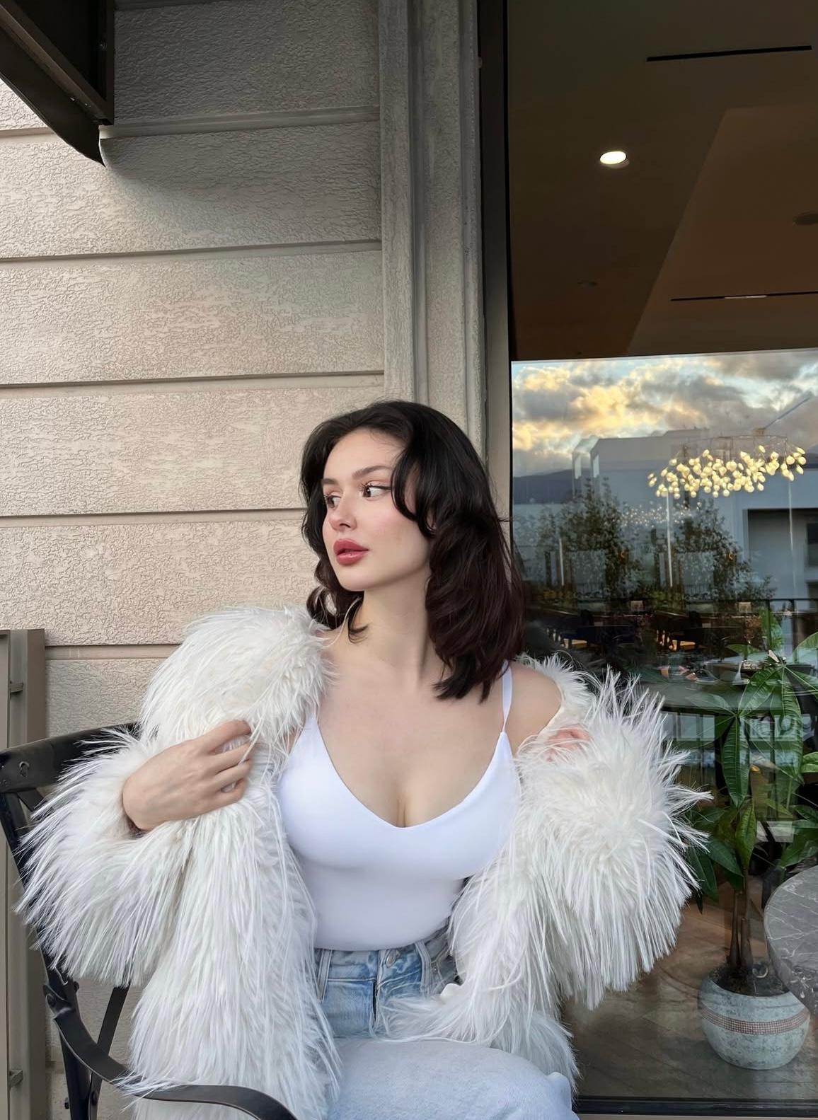 Seyirçayı Romantik Partner Bayan Escort Hazal