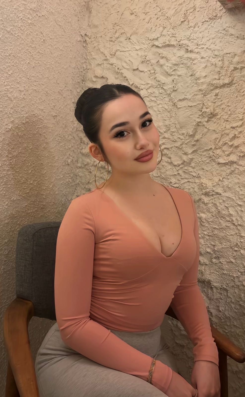 Falı Savaşçı Kadın Bayan Escort Alev