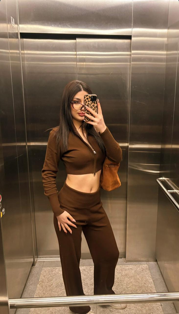 Vakıflar Güzel Güzel Bir Kadın Escort Cemre
