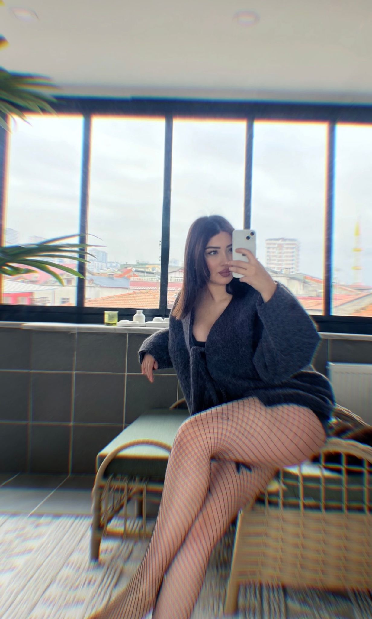 Güllük Başarıyı Elde Etmiş Kadın Escort Şirin