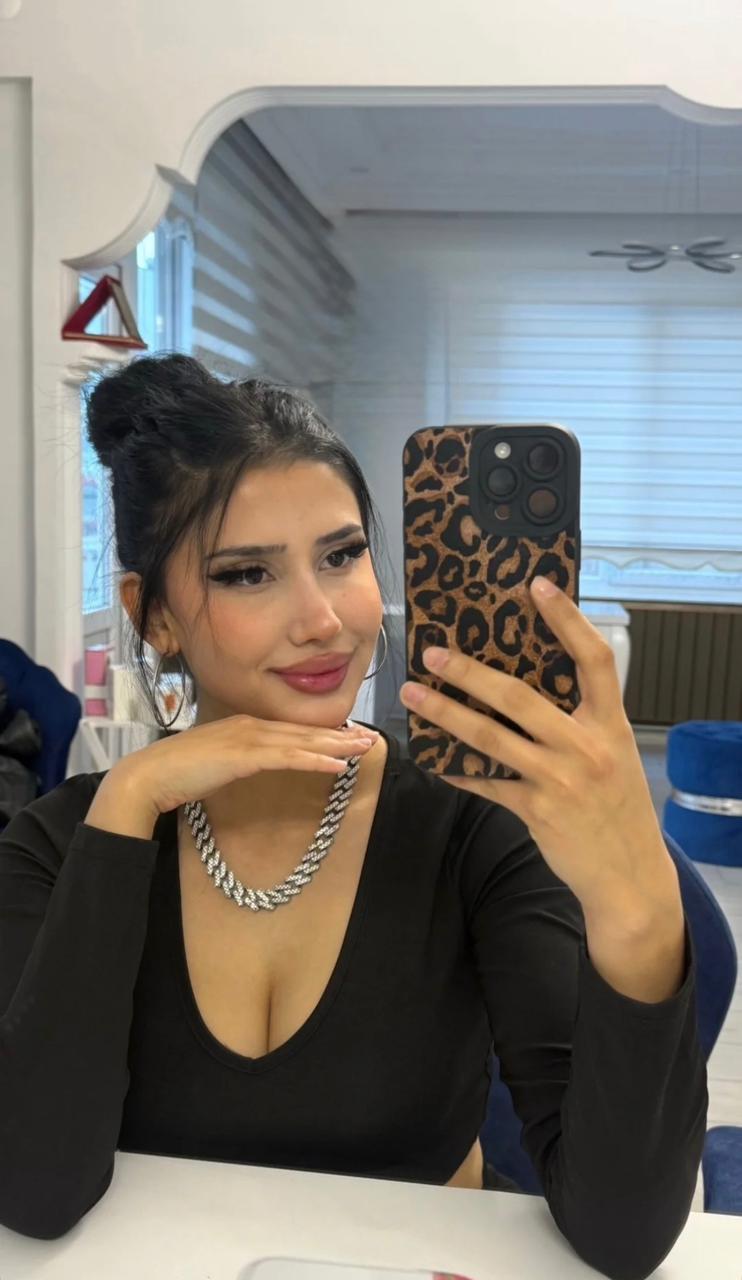Küçükkeşlik Yenilikçi Bayan Escort Gülden