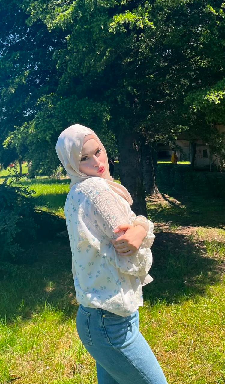 Aşağıfındıklı Güzel Bir Sevgili Escort Zeynep